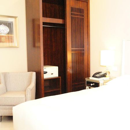 Hotel Morobe Lae 外观 照片