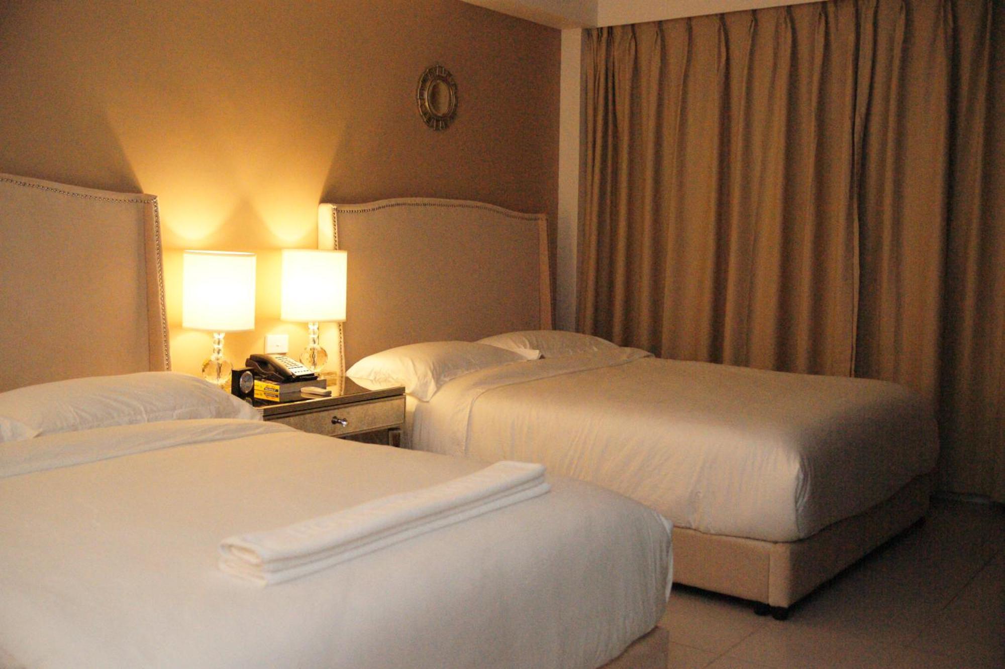 Hotel Morobe Lae 外观 照片