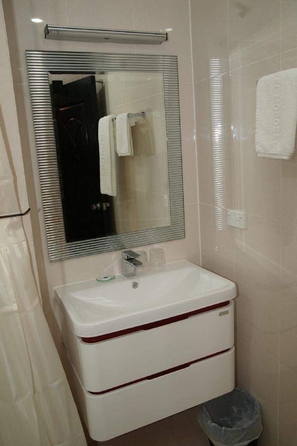 Hotel Morobe Lae 外观 照片