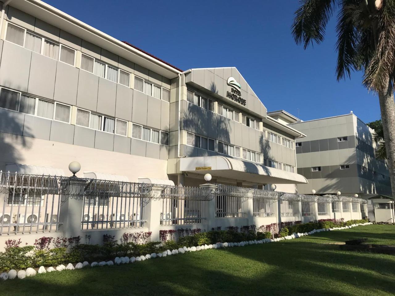 Hotel Morobe Lae 外观 照片